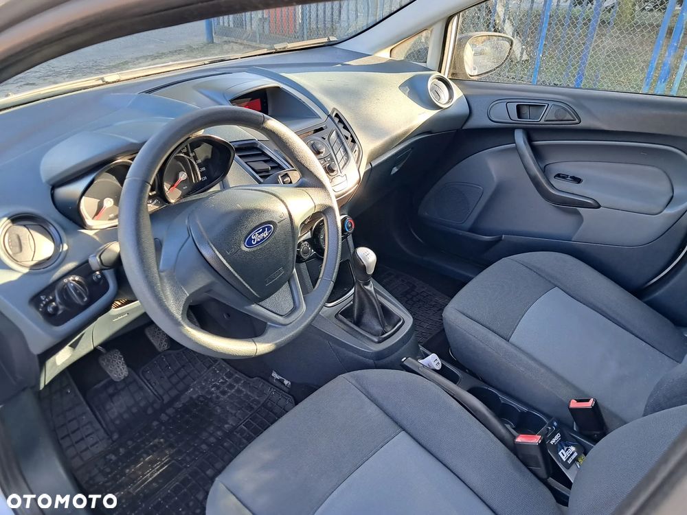 Ford Fiesta 1.4 TDCI - 7