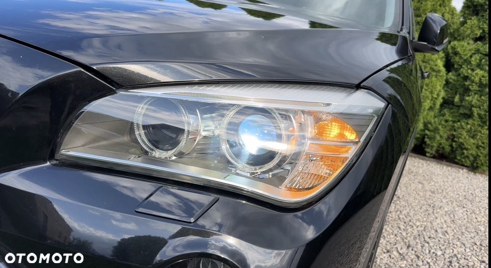 BMW X1 sDrive18d xLine - 17