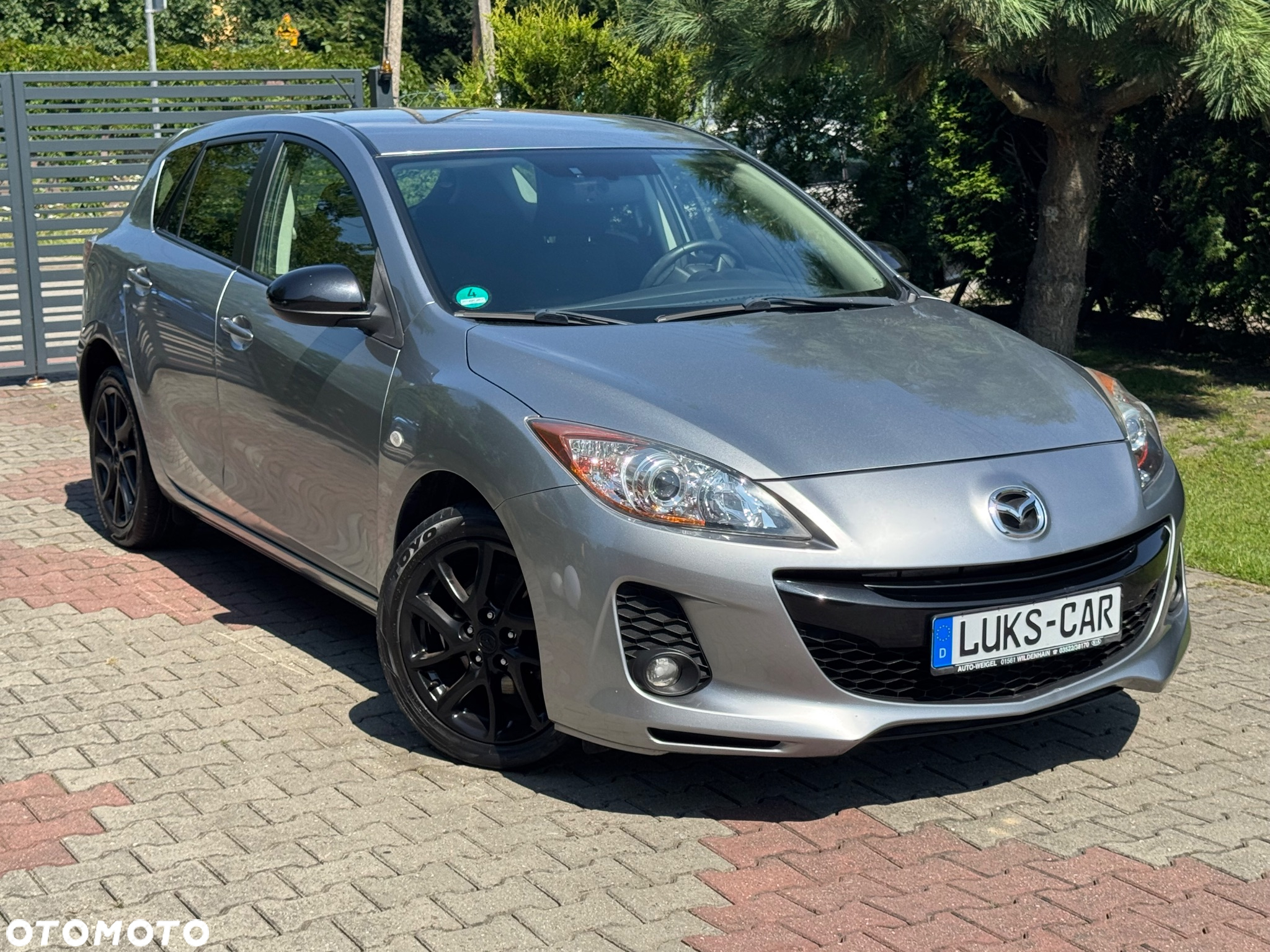 Mazda 3 1.6 Exclusive + - 11
