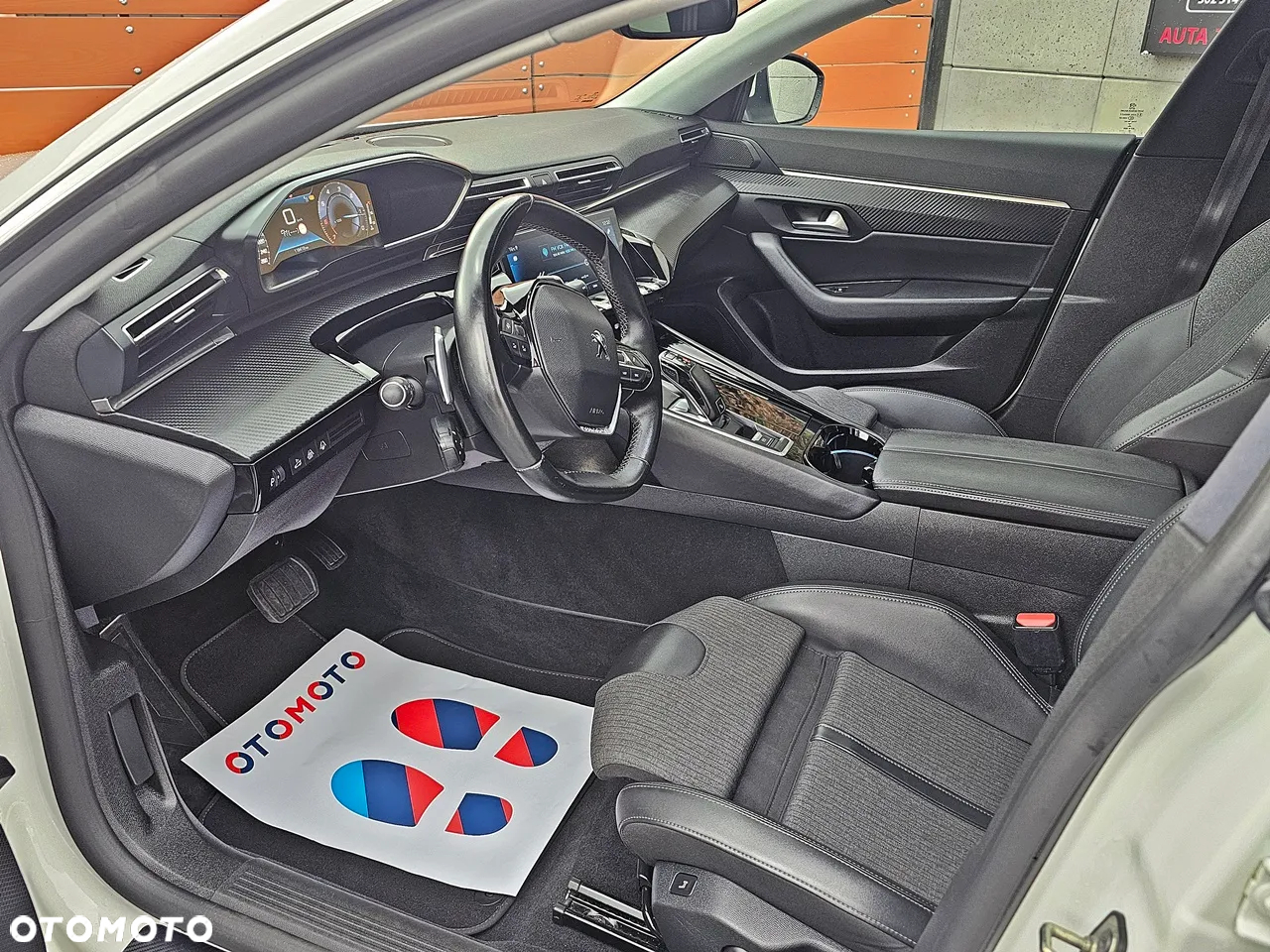 Peugeot 508 1.6 PureTech Allure S&S EAT8 - 13