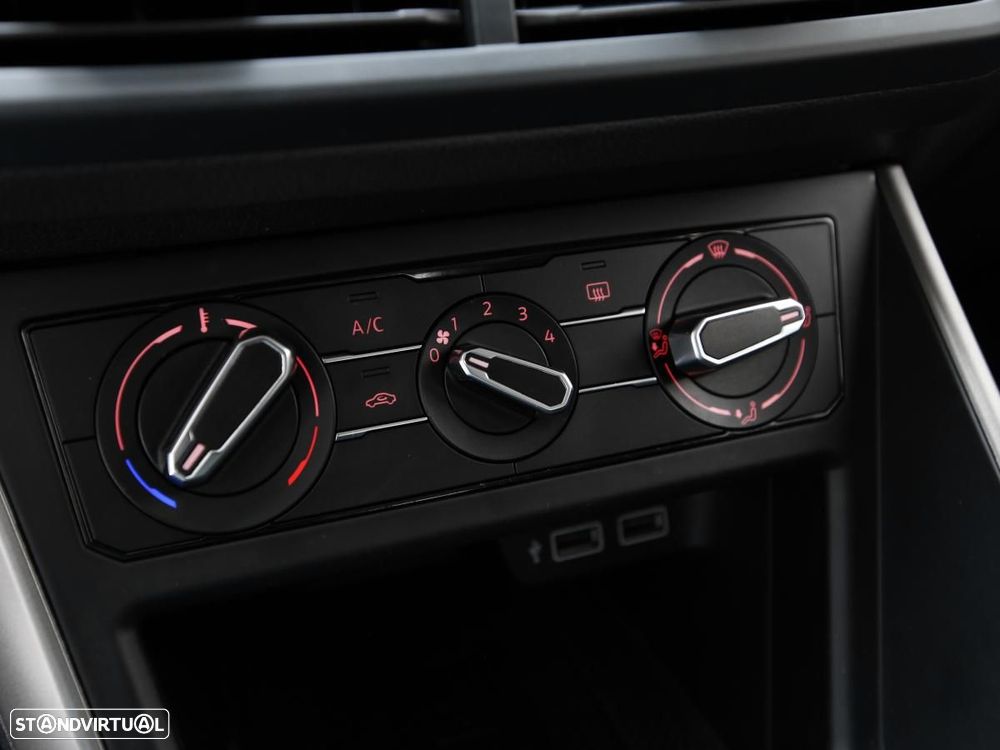 VW Polo - 23