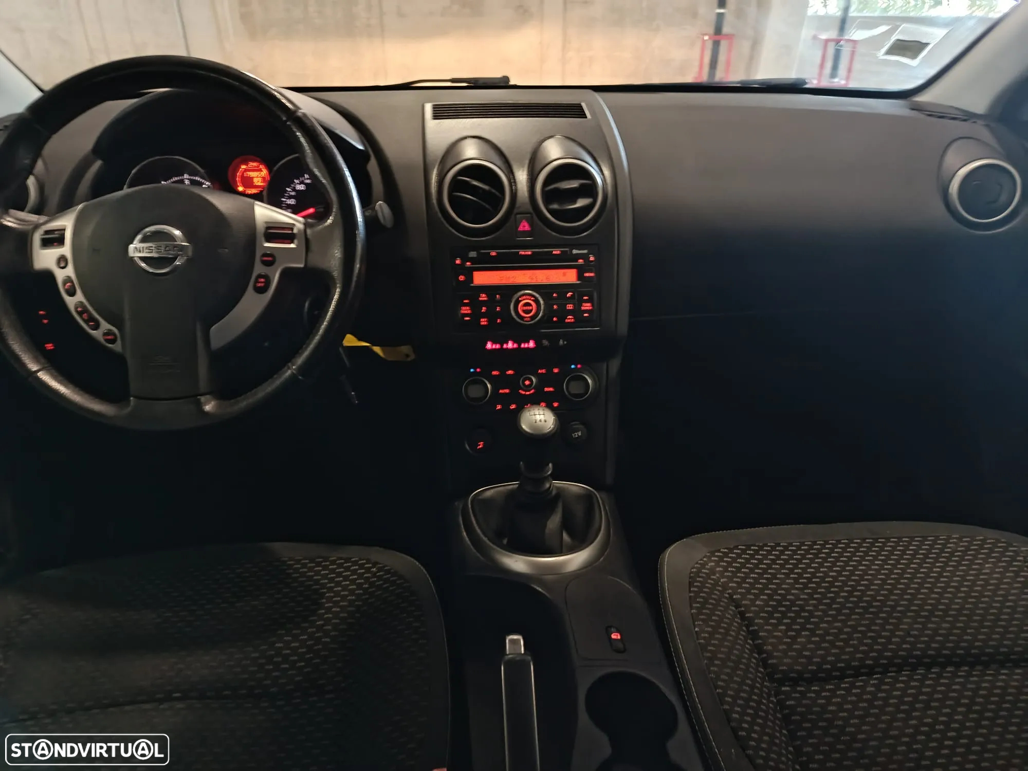 Nissan Qashqai 1.5 dCi Tekna Premium 17 - 13