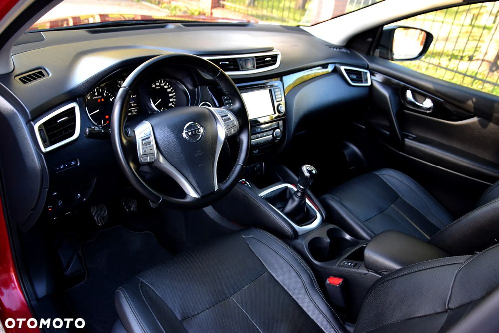 Nissan Qashqai 1.6 DIG-T Tekna - 14