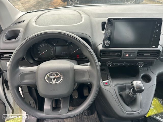 Toyota PROACE CITY 3 LUGARES CX.6 V. - 10