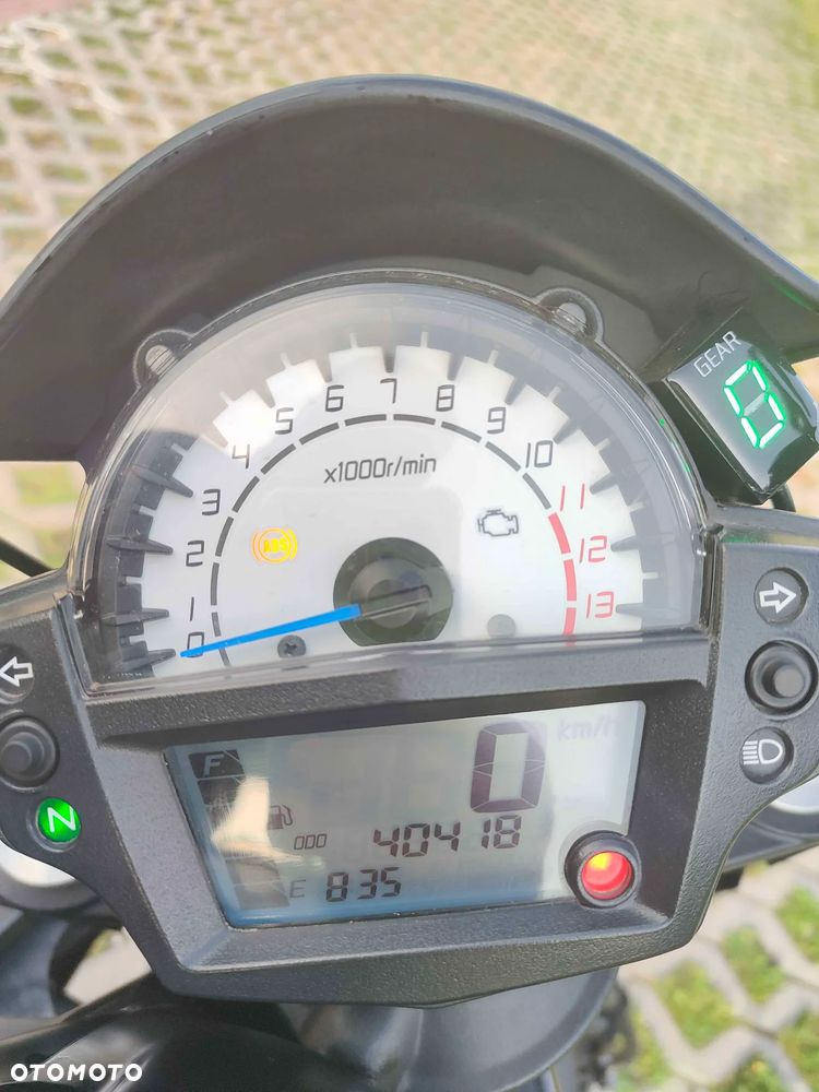Kawasaki ER - 10