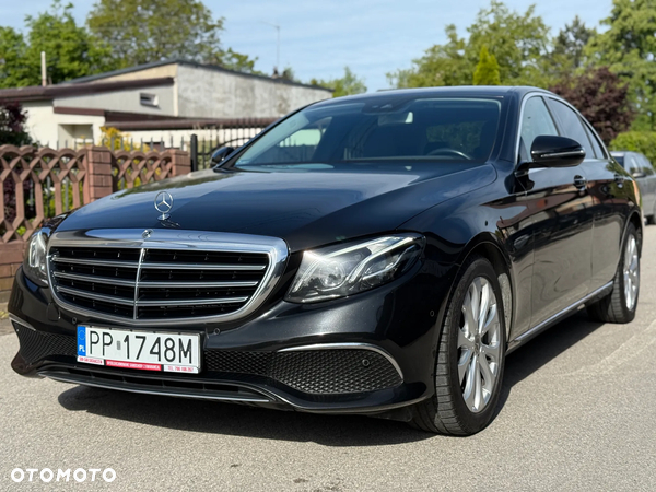 Mercedes-Benz Klasa E 220 d 4-Matic 9G-TRONIC