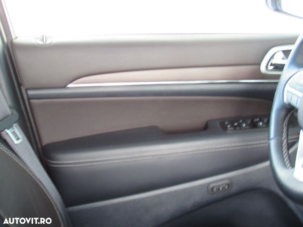 Jeep Grand Cherokee 3.0 TD AT Overland - 25