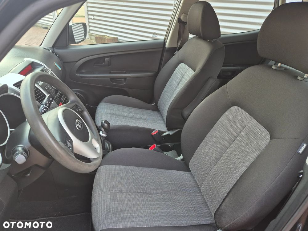 Kia Venga 1.6 Business Line - 19