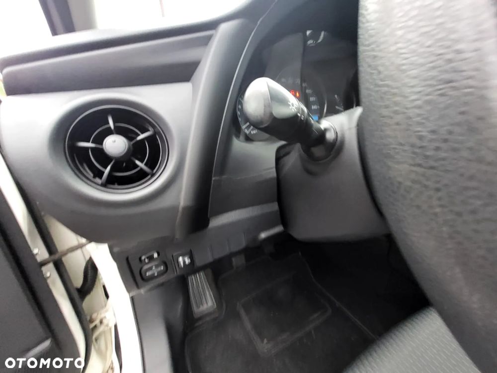 Toyota Corolla 1.33 Comfort - 15