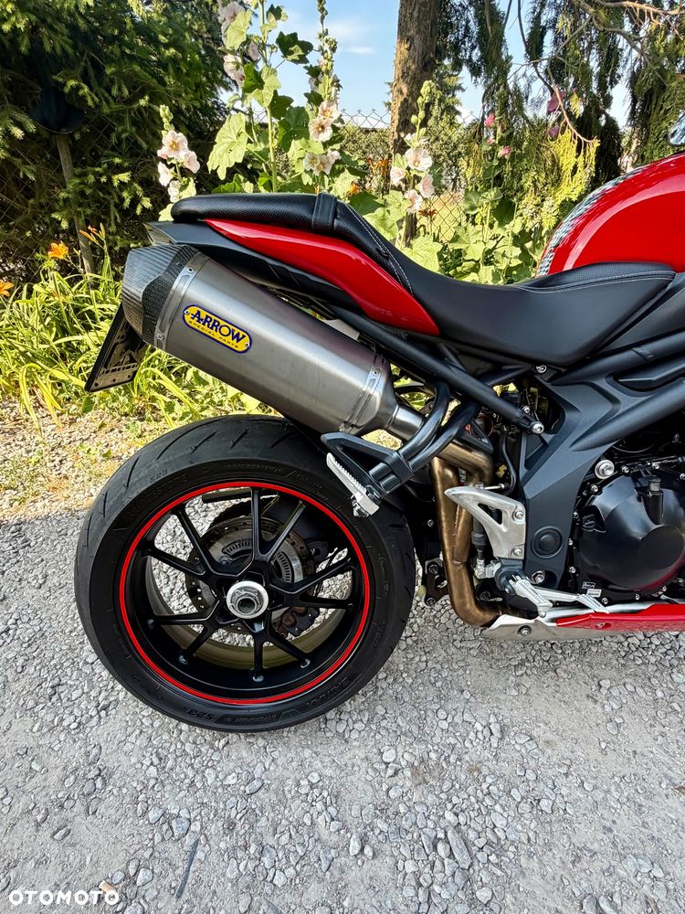 Triumph Speed Triple - 34