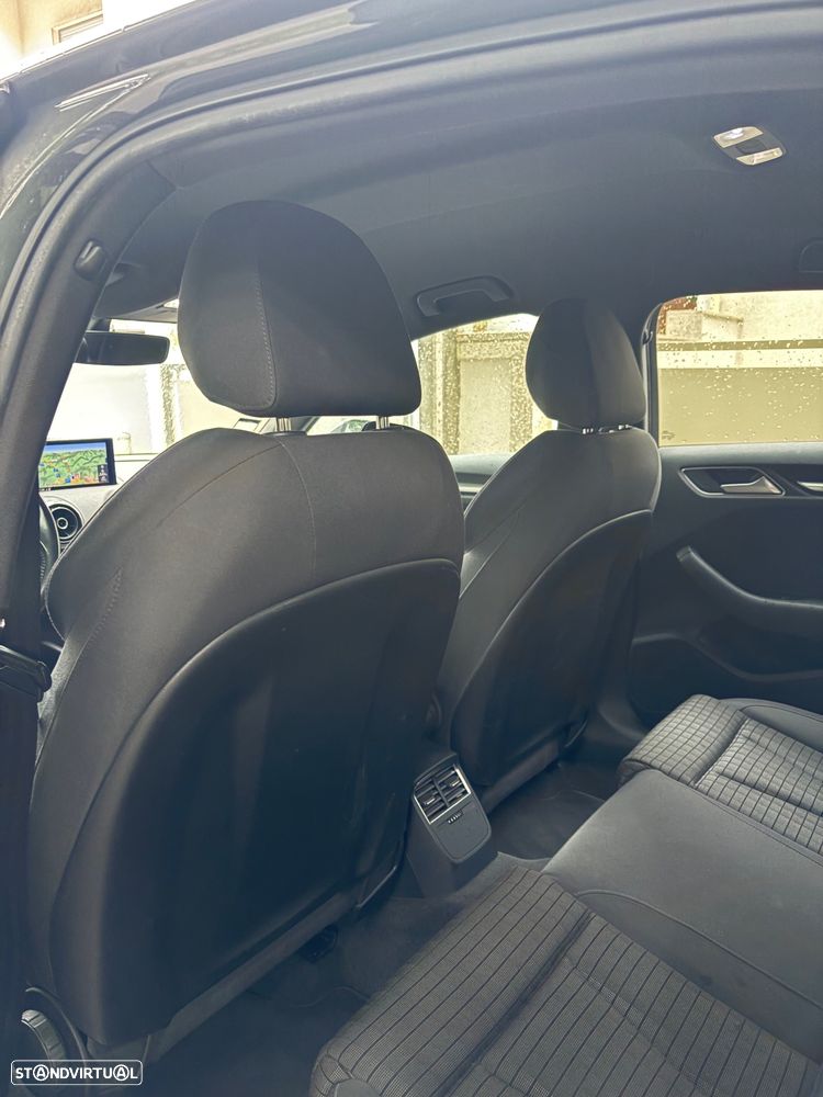 Audi A3 Limousine 1.0 TFSI Design - 6