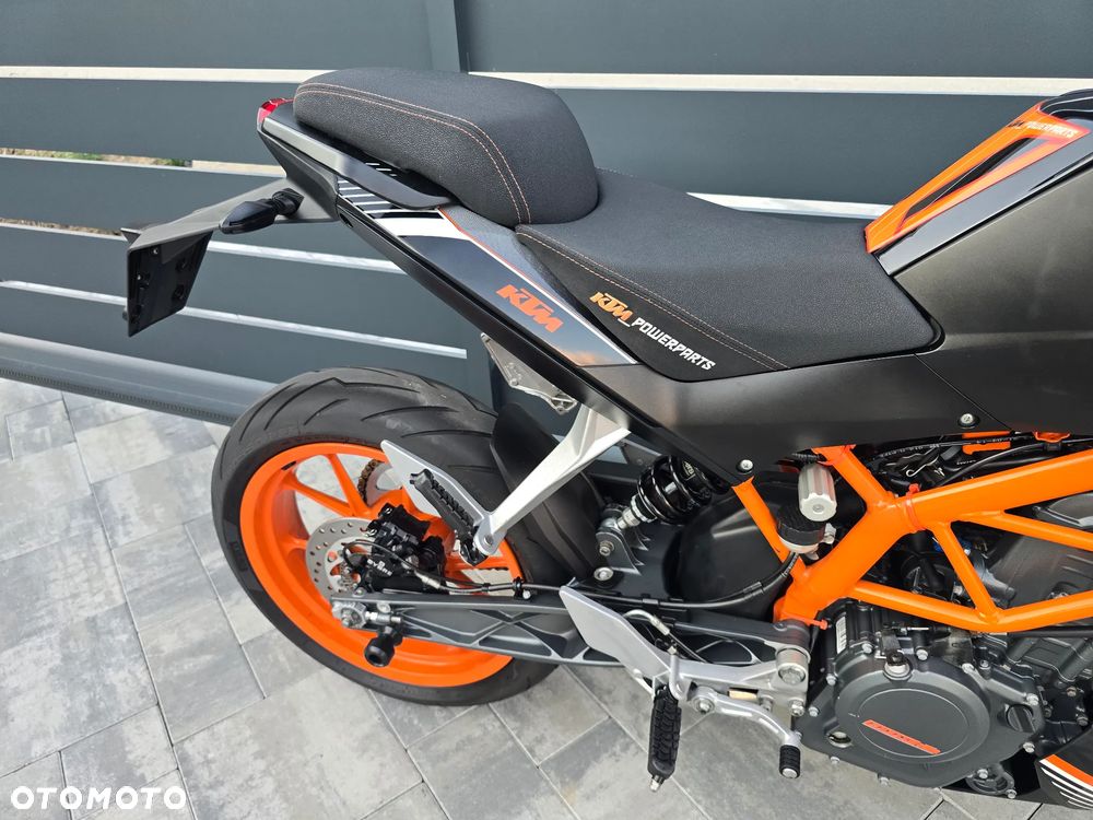 KTM Duke 390 - 16