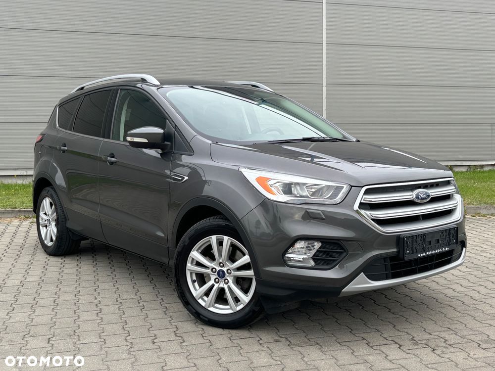 Ford Kuga 2.0 TDCi 4x2 Titanium - 6