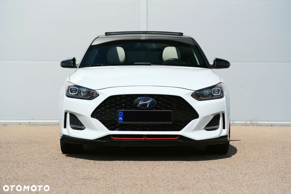 Hyundai Veloster - 5