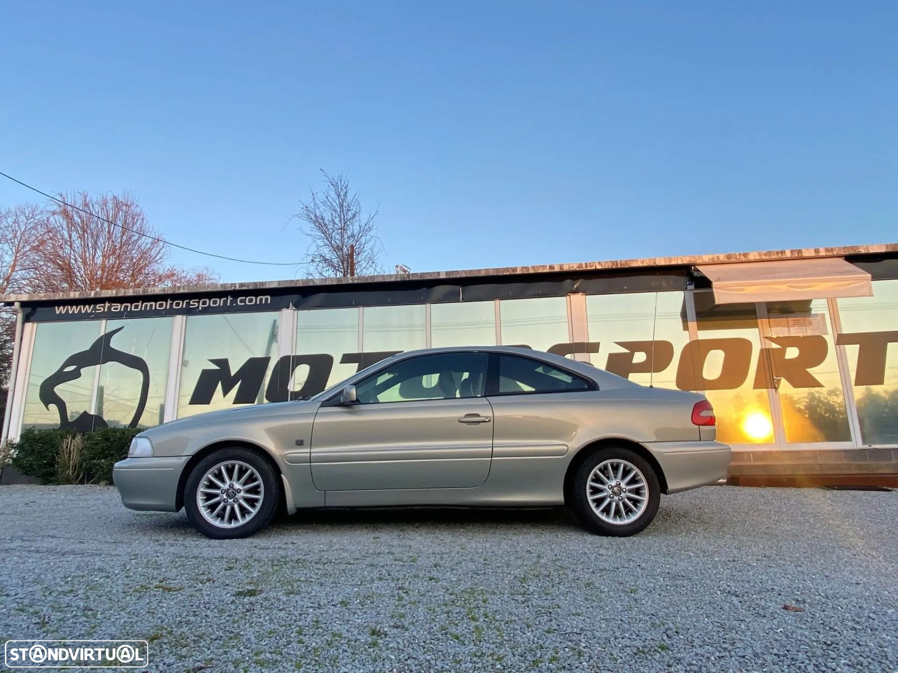 Volvo C70 Coupé 2.0 LT - 2