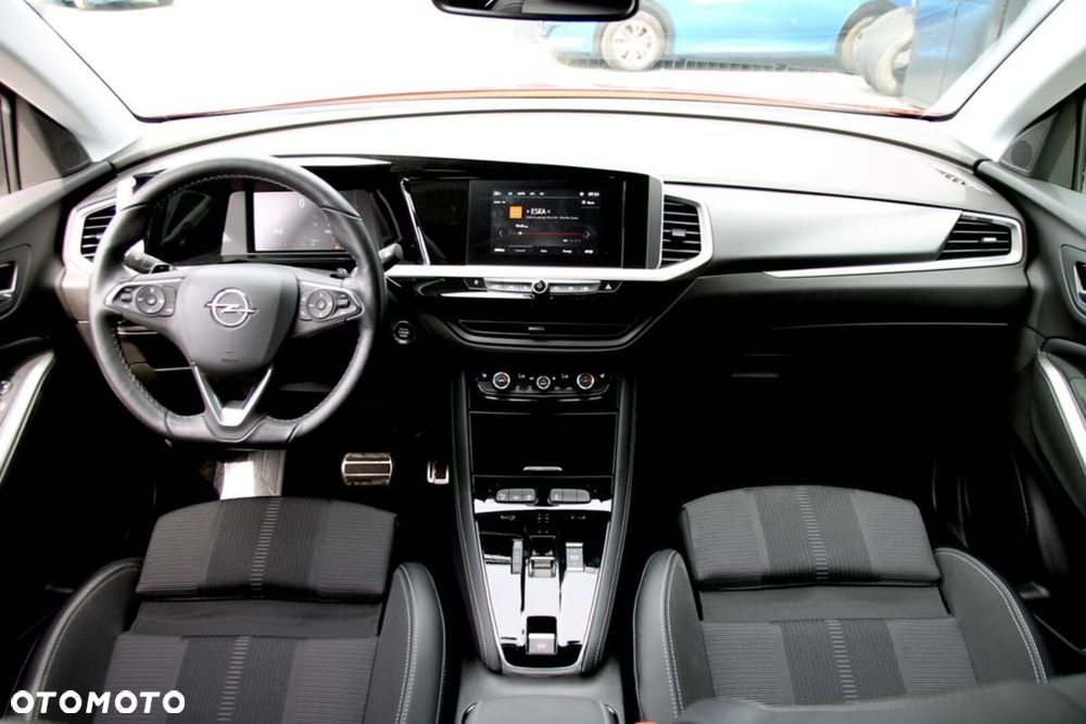 Opel Grandland 1.2 T Business Elegance S&S - 18