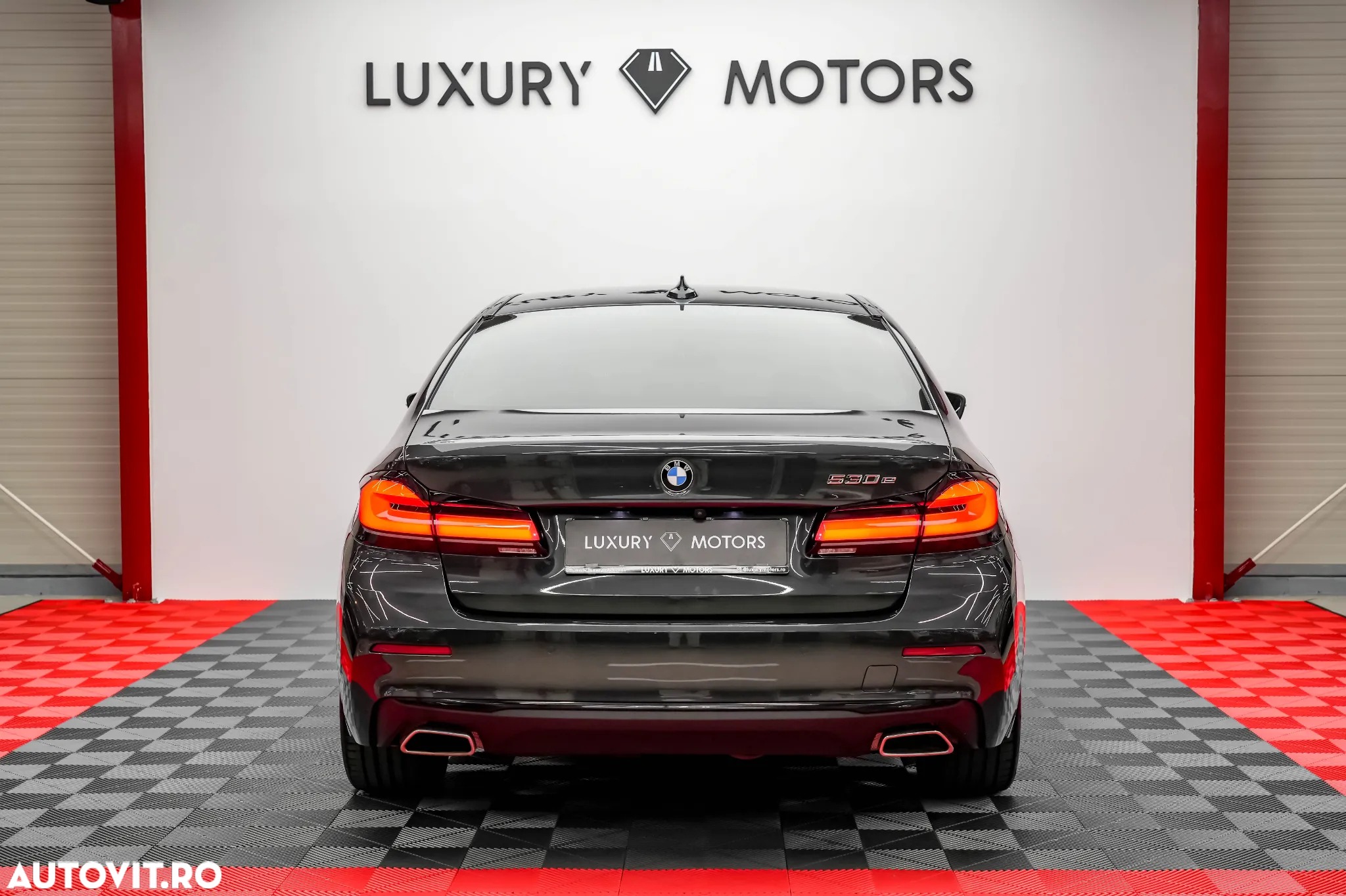 BMW Seria 5 530e iPerformance Aut. - 18