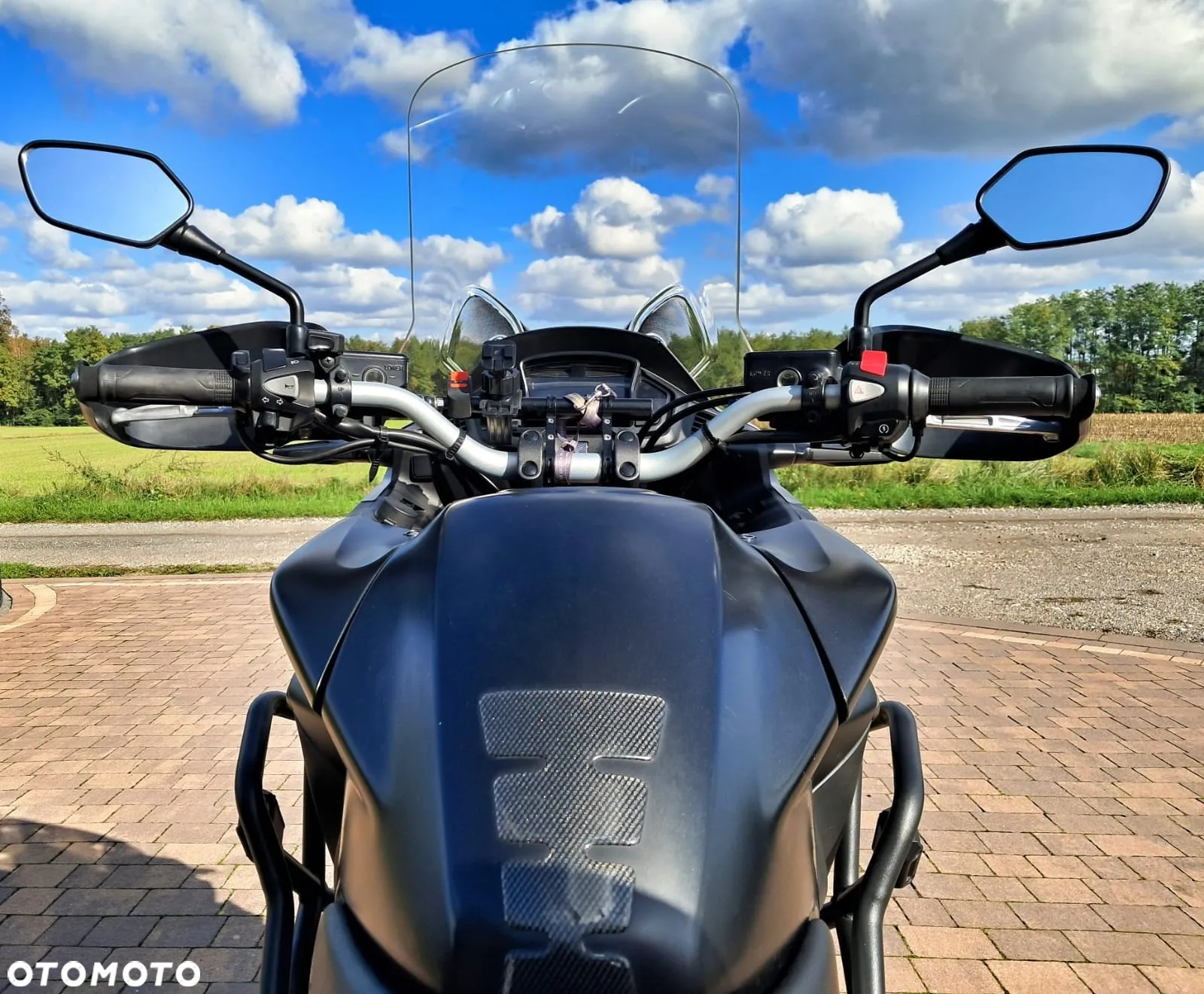Honda VFR - 3