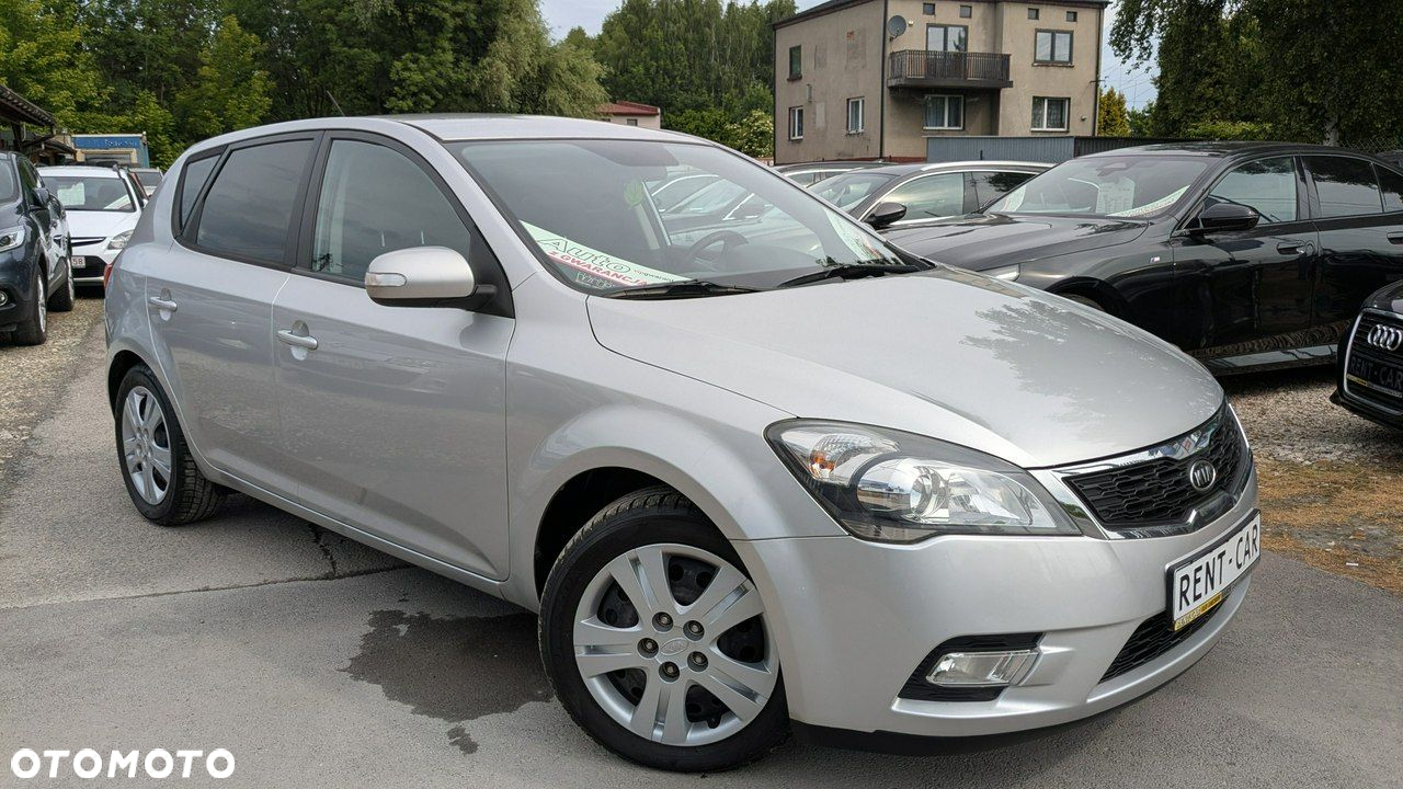 Kia Ceed - 7