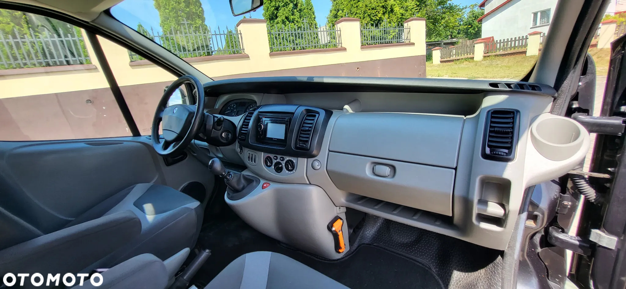 Renault Trafic - 14