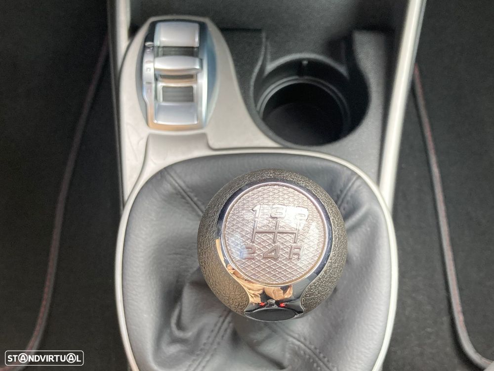 Alfa Romeo MiTo 1.3 JTDM Urban - 17
