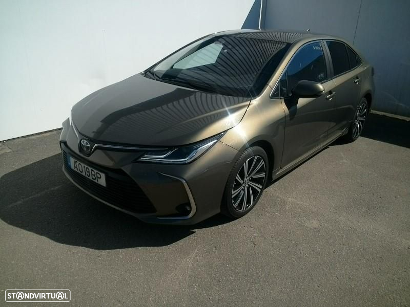 Toyota Corolla SD 1.8 Hybrid Exclusive - 3