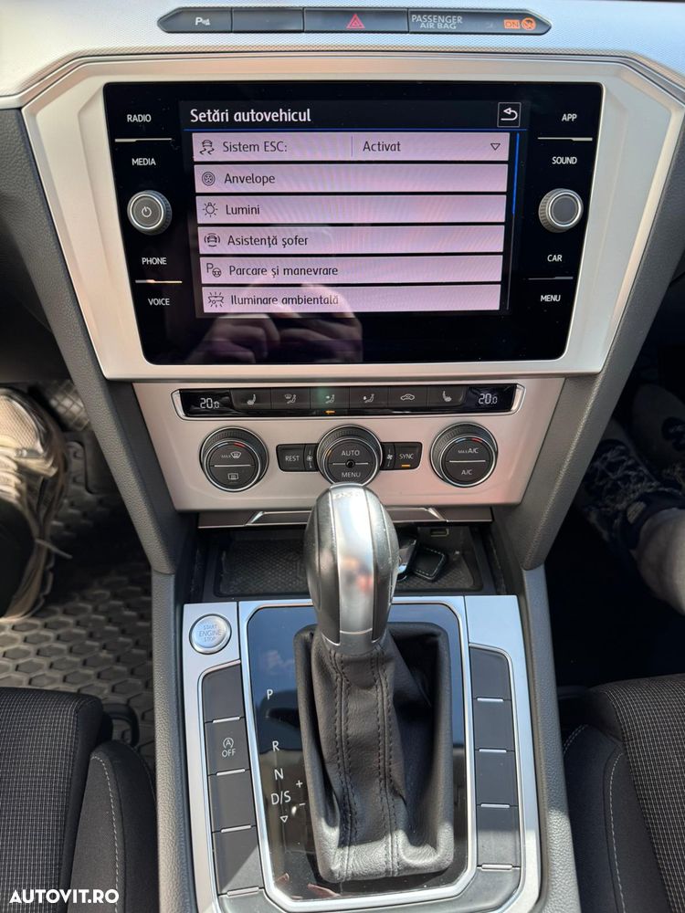 Volkswagen Passat 1.4 TSI ACT DSG R Executive - 18