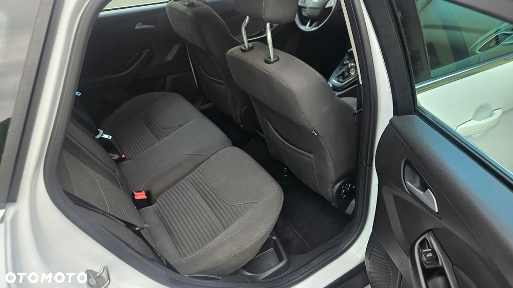 Ford Focus 1.0 EcoBoost Titanium - 10