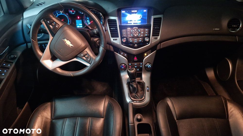 Chevrolet Cruze - 6