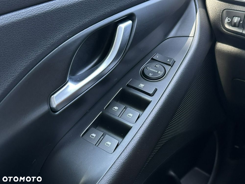 Hyundai i30 - 27