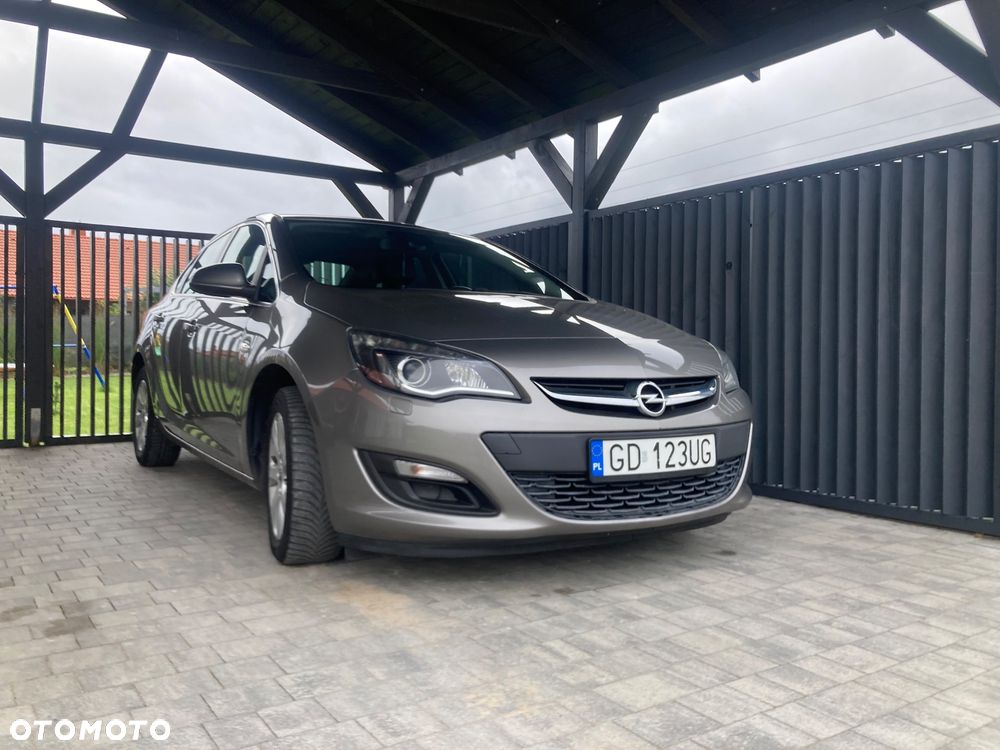 Opel Astra 1.4 T Business - 2