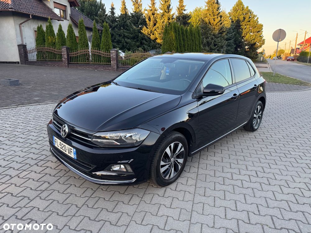 Volkswagen Polo - 1