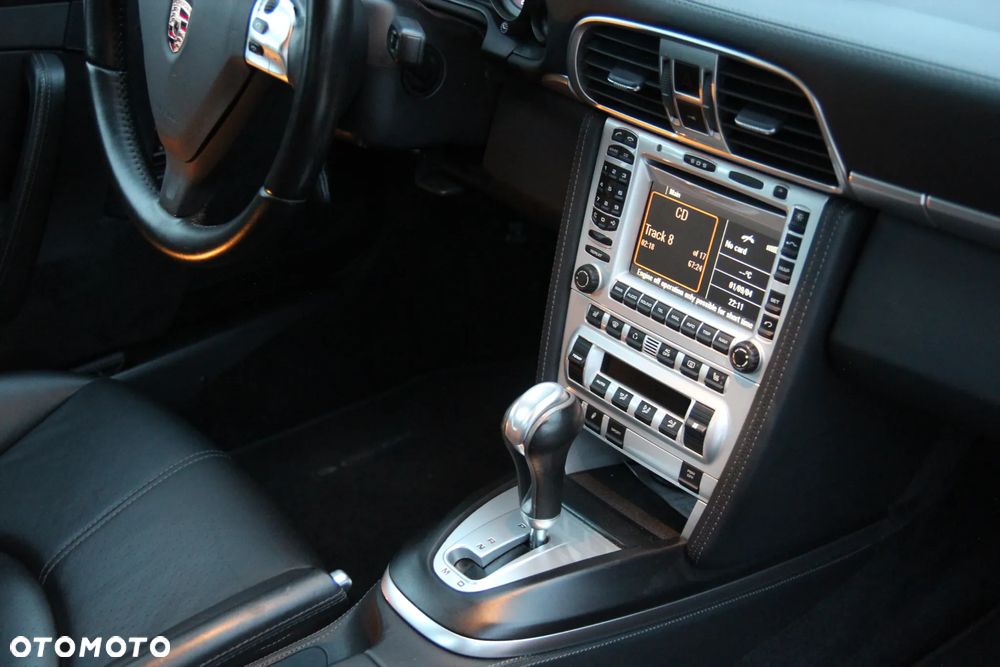 Porsche 911 - 16