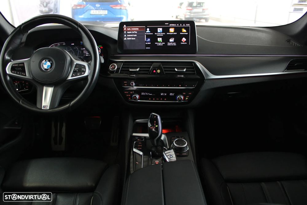 BMW 520 d Pack Desportivo M Auto - 8