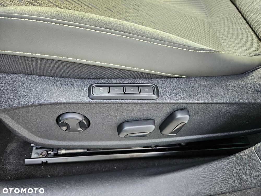 Cupra Formentor - 16