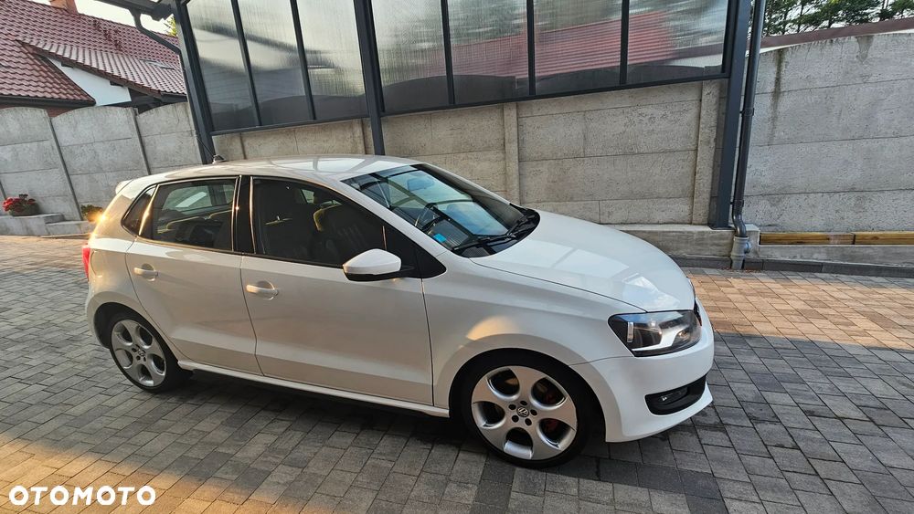 Volkswagen Polo 2011 photo 3
