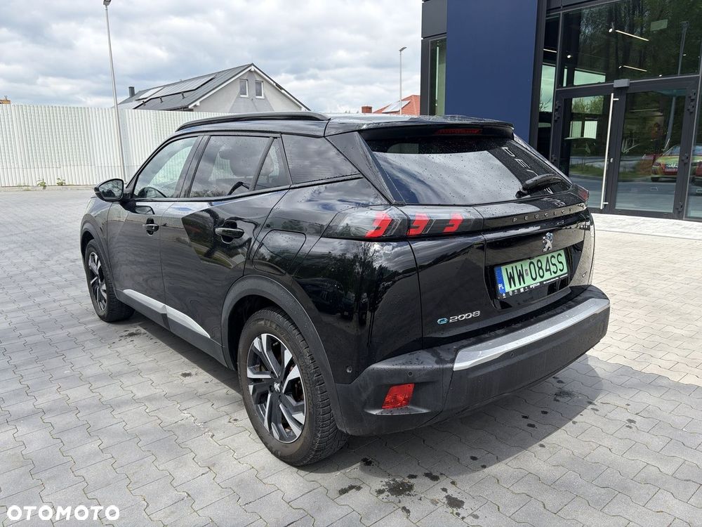 Peugeot 2008 - 4
