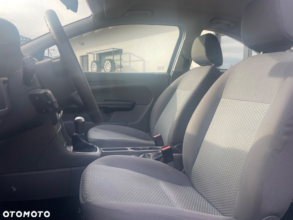 Ford Focus - 5