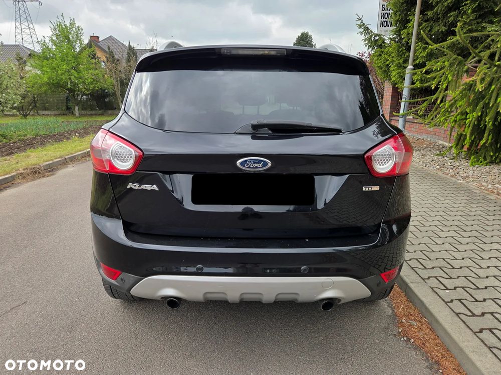 Ford Kuga - 12