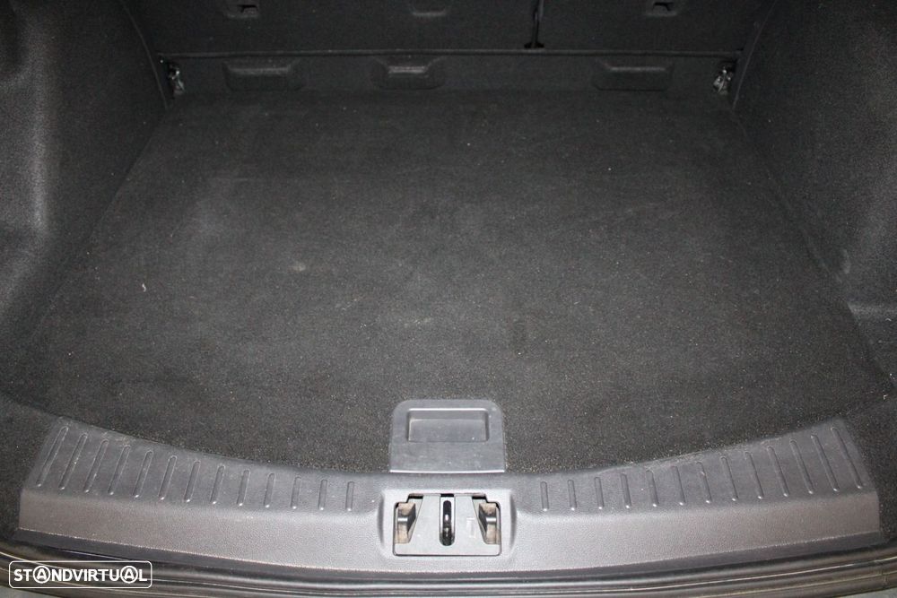 Ford Kuga 1.5 TDCi Titanium - 35