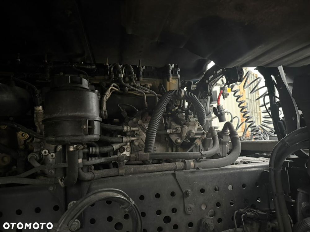 Mercedes-Benz ACTROS - 7