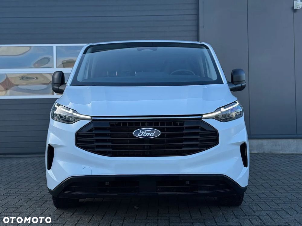 Ford TRANSIT CUSTOM 2.0 EcoBlue 136KM M6 FWD VAN TREND 320 L2 - 3