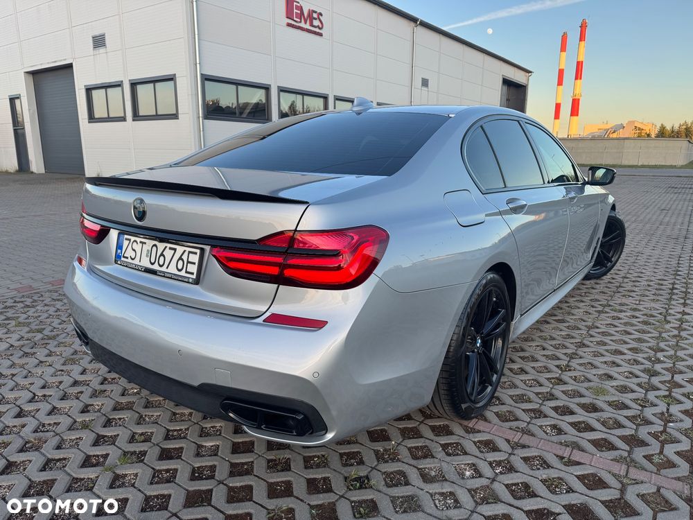 BMW Seria 7 730d xDrive - 10