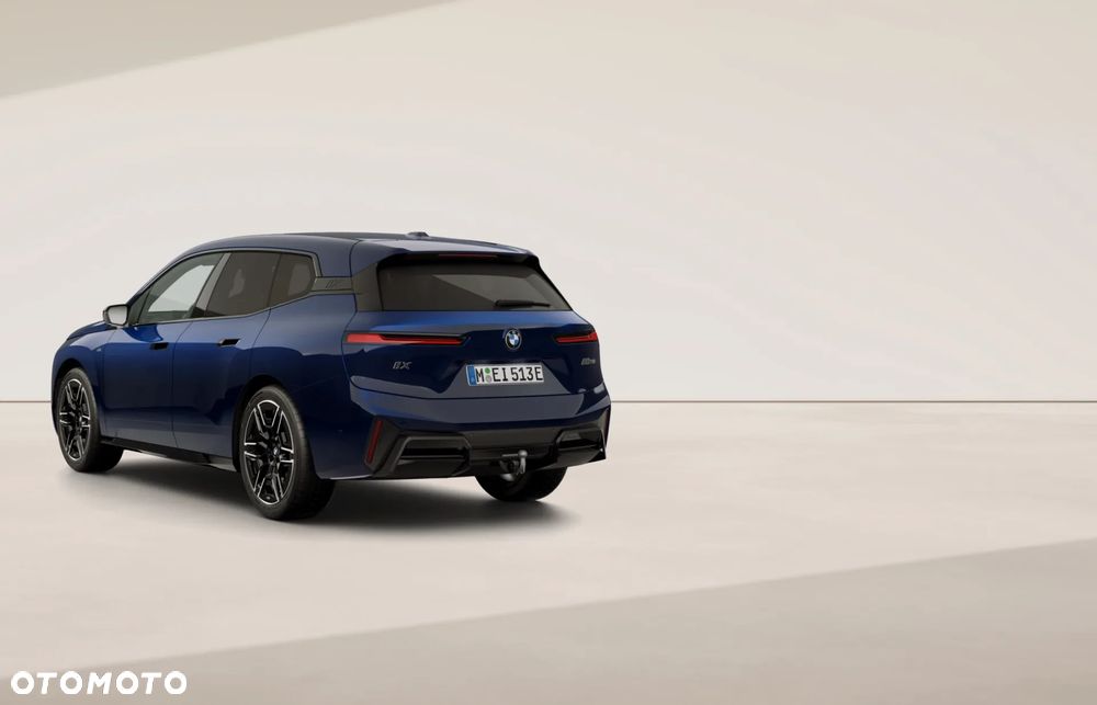 BMW iX M70 111.5kWh - 7