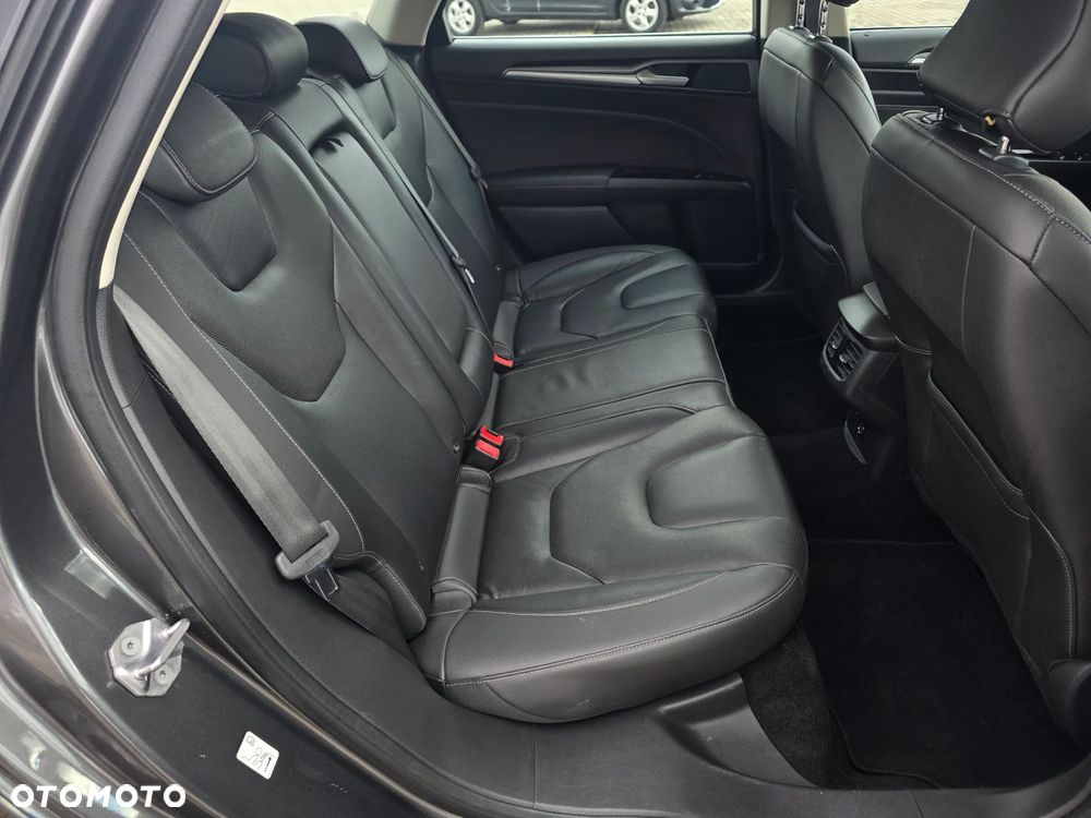 Ford Mondeo 2.0 TDCi STart-Stopp PowerShift-Aut Titanium - 13