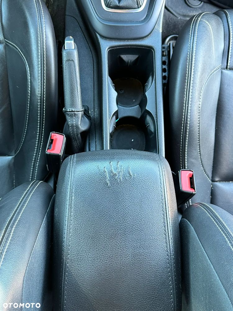 Ford Focus 2.0 EcoBoost ST - 18