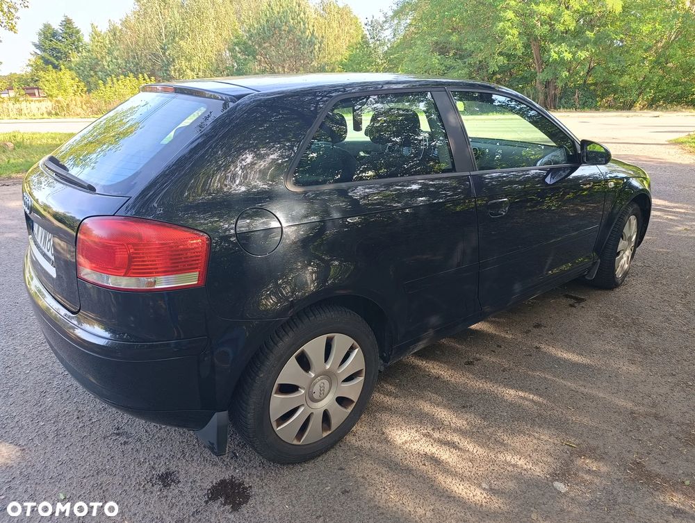 Audi A3 1.6 Ambition - 1