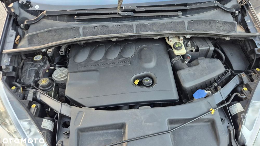 Ford Galaxy 2.0 TDCi Ghia - 11