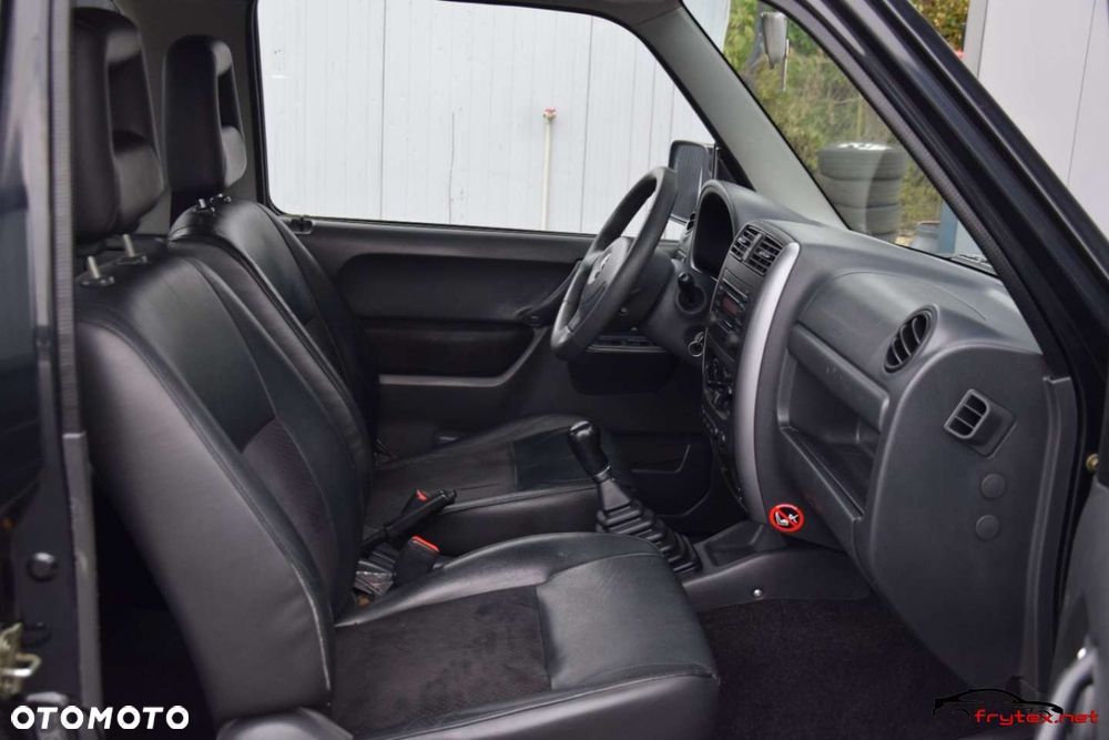 Suzuki Jimny - 22