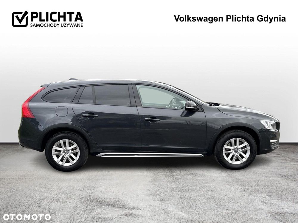 Volvo V60 Cross Country D4 Drive-E Summum - 6